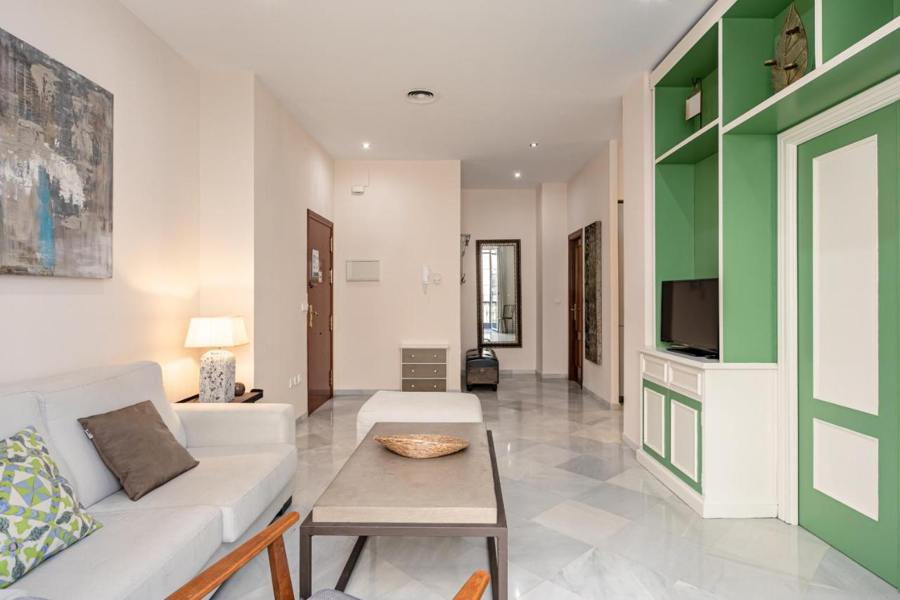 Green-apartments Sierpes Apartament